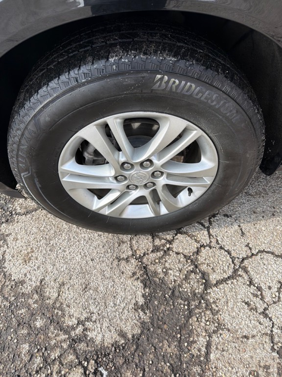 2021 Buick Enclave Image 16