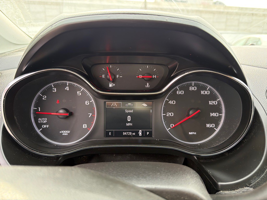 2019 Chevrolet Cruze Image 7