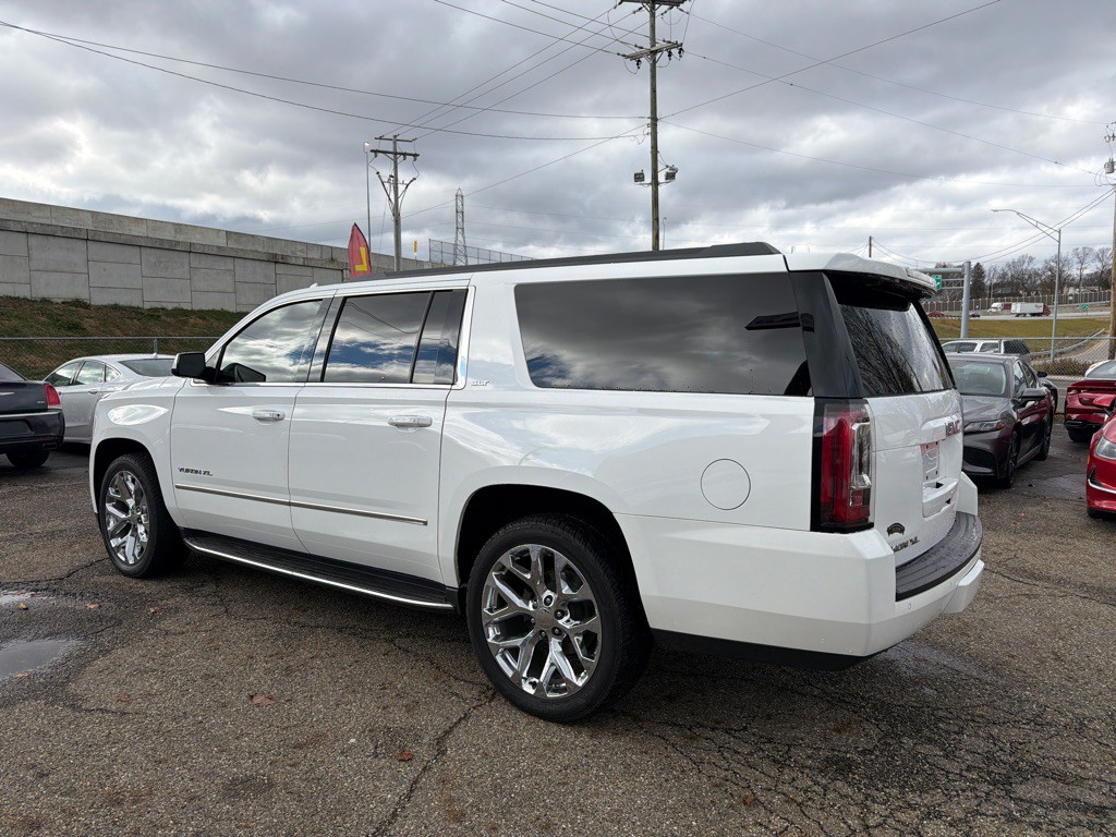 2017 GMC Yukon Image 5