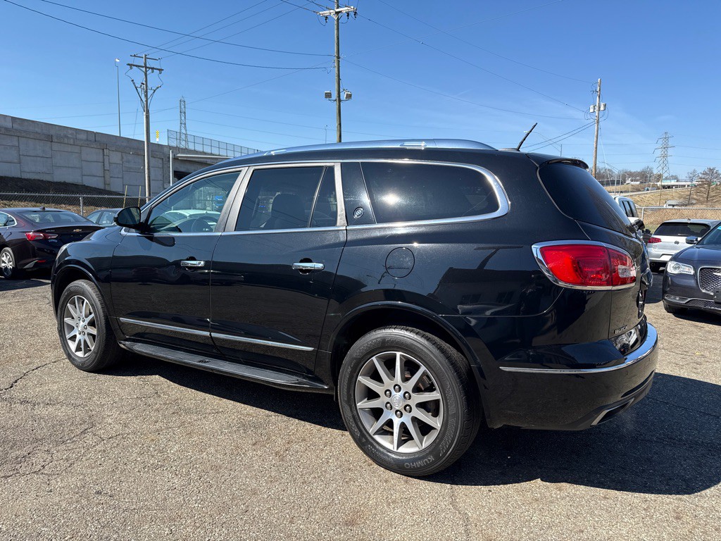 2017 Buick Enclave Image 5