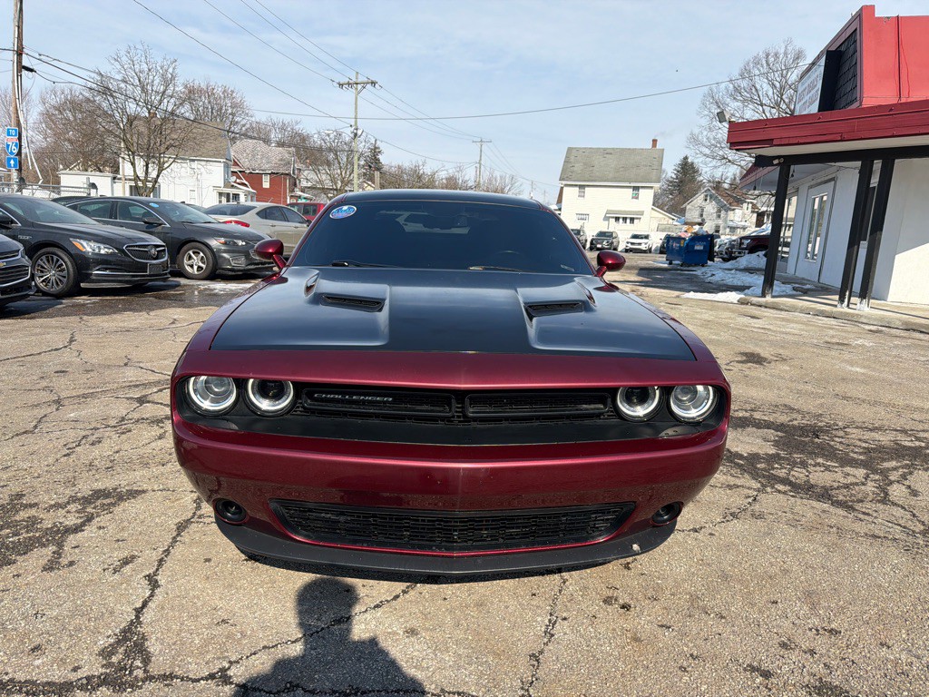 2021 Dodge Challenger Image 2
