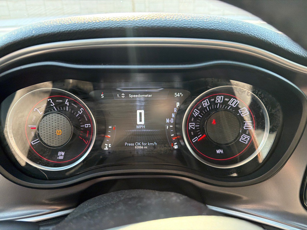 2021 Dodge Challenger Image 8