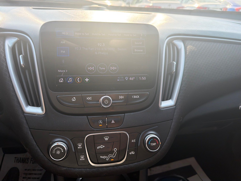 2021 Chevrolet Malibu Image 8