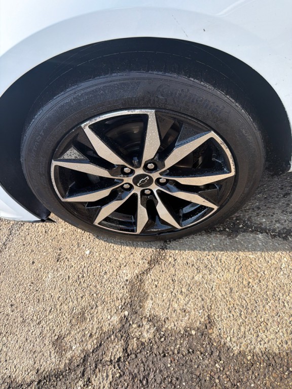 2021 Chevrolet Malibu Image 13