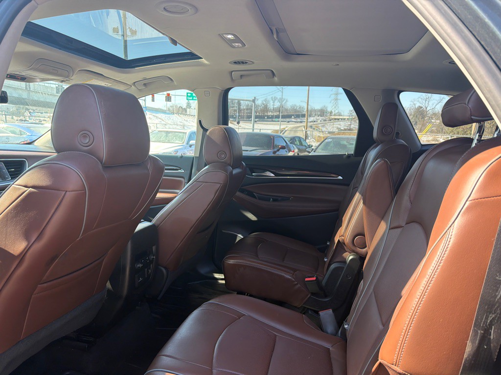 2018 Buick Enclave Image 11