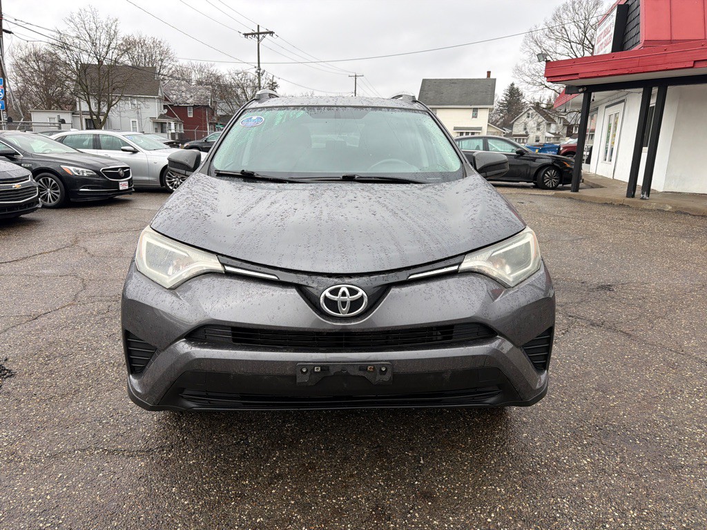 2016 Toyota Rav4 Image 2
