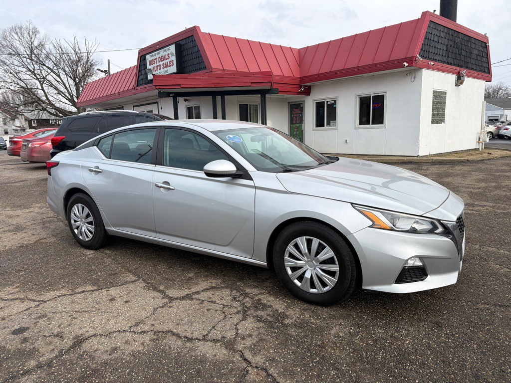 2020 Nissan Altima Image 3