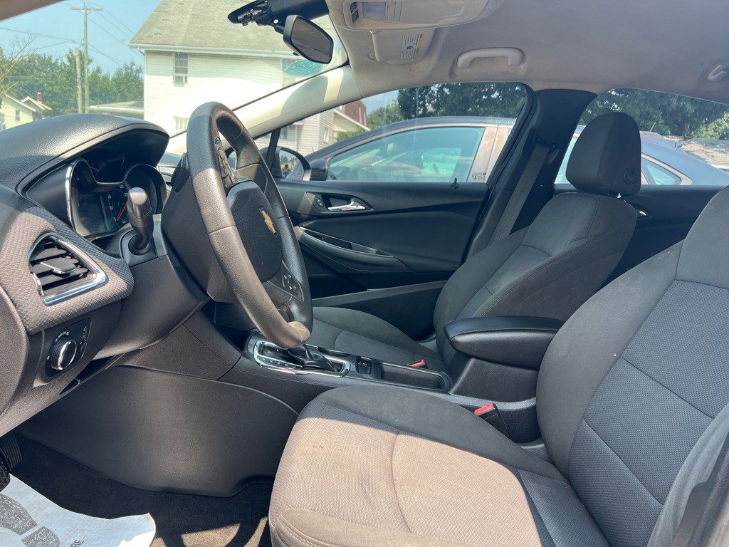 2017 Chevrolet Cruze Image 5