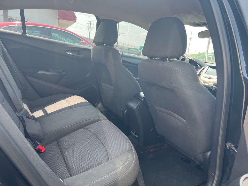 2017 Chevrolet Cruze Image 8