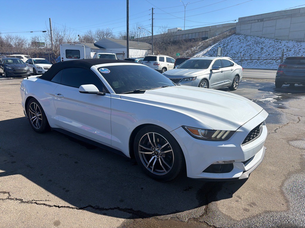 2016 Ford Mustang Image 4