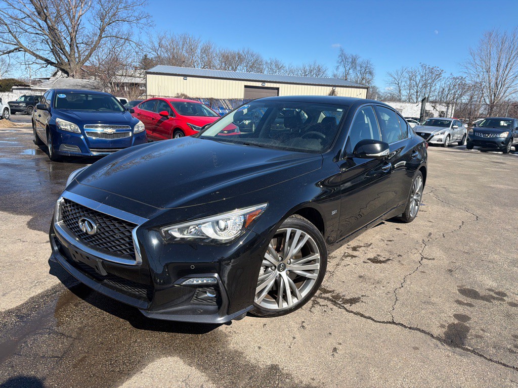 2019 INFINITI Q50 Image 1