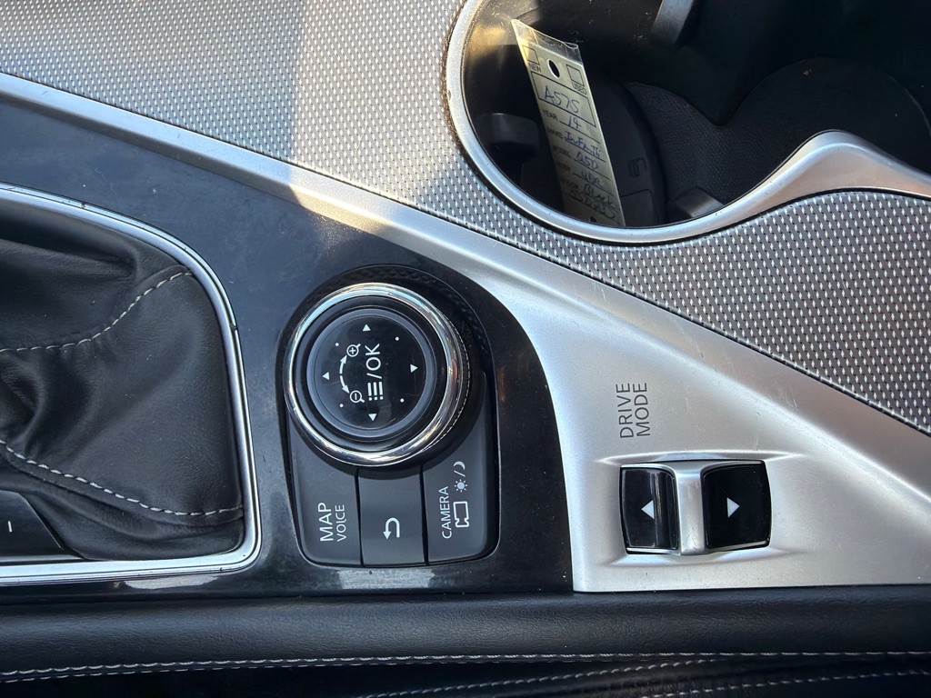 2019 INFINITI Q50 Image 10