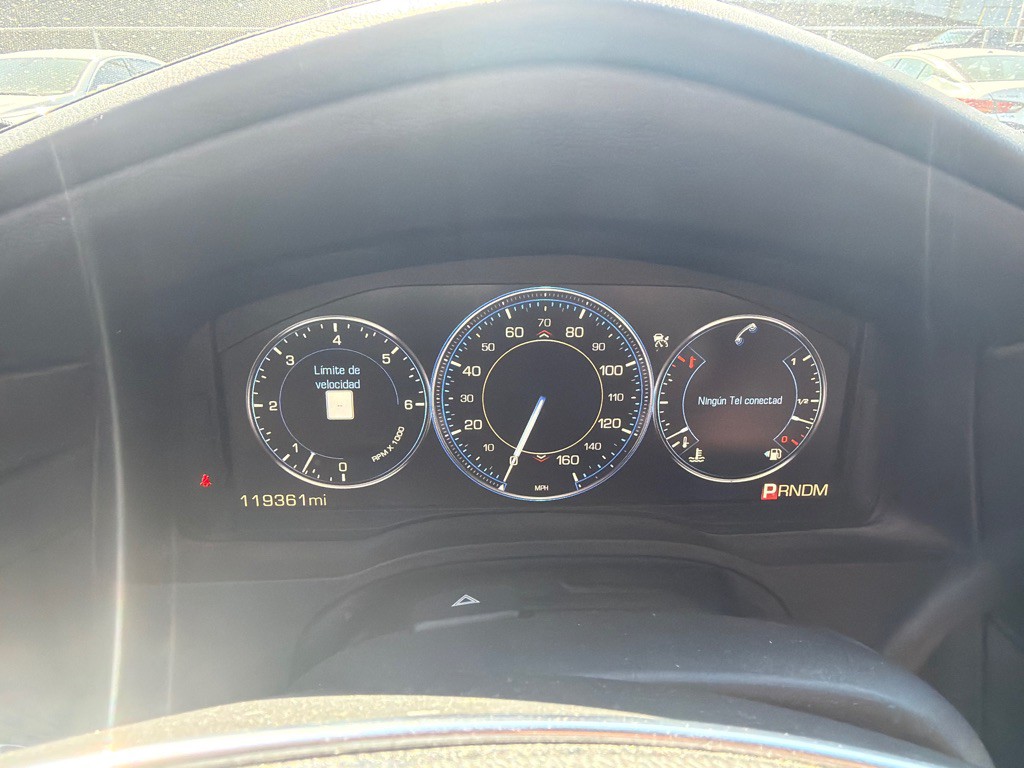 2015 Cadillac Escalade Image 8