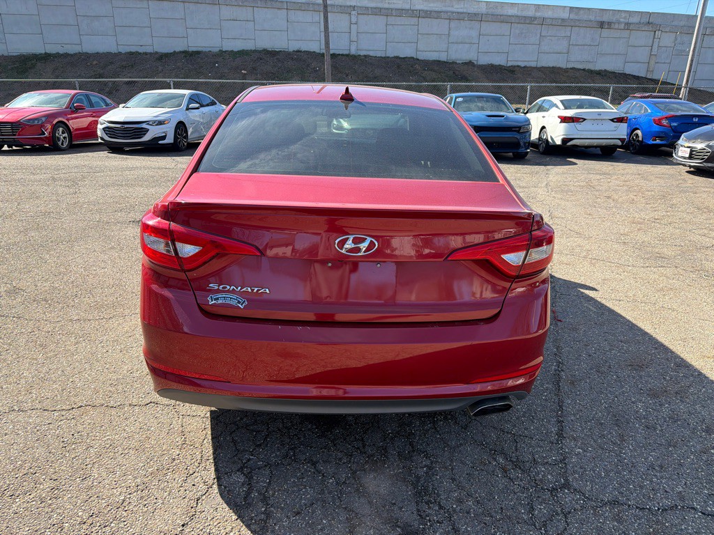 2017 Hyundai Sonata Image 5