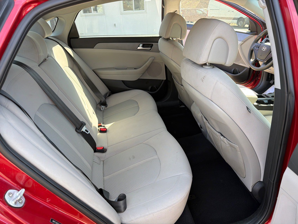 2017 Hyundai Sonata Image 10
