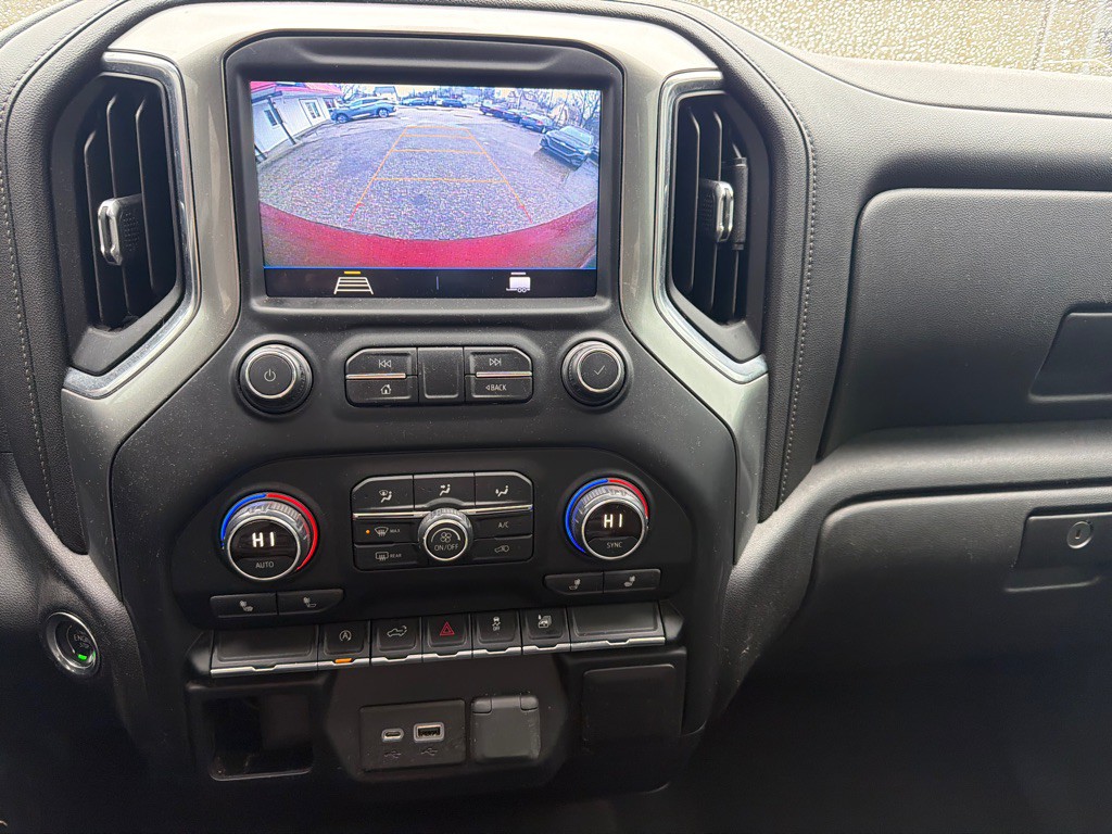 2019 Chevrolet Silverado 1500 Image 11