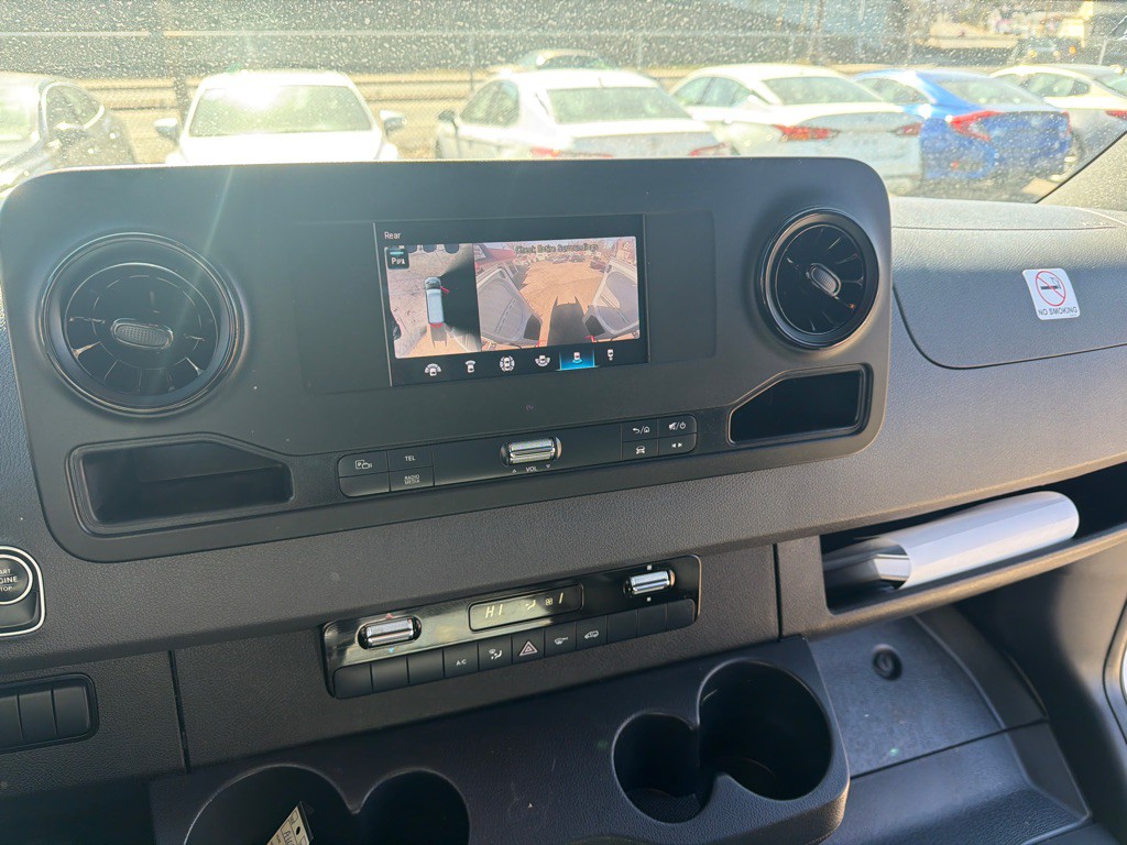 2022 Mercedes-Benz Sprinter Image 7