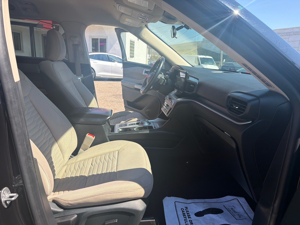 2020 Ford Explorer Image 12
