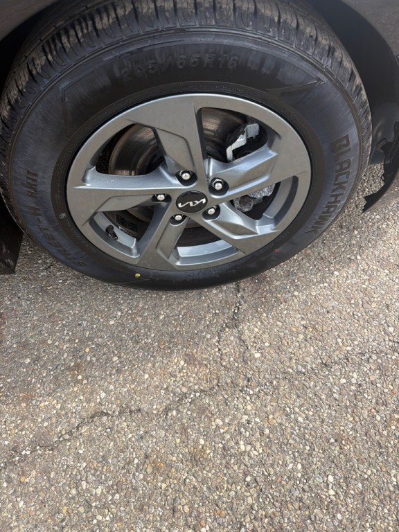 2022 Kia K5 Image 13