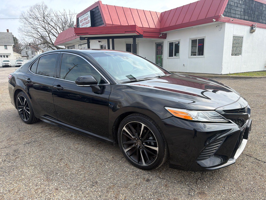2020 Toyota Camry Image 3
