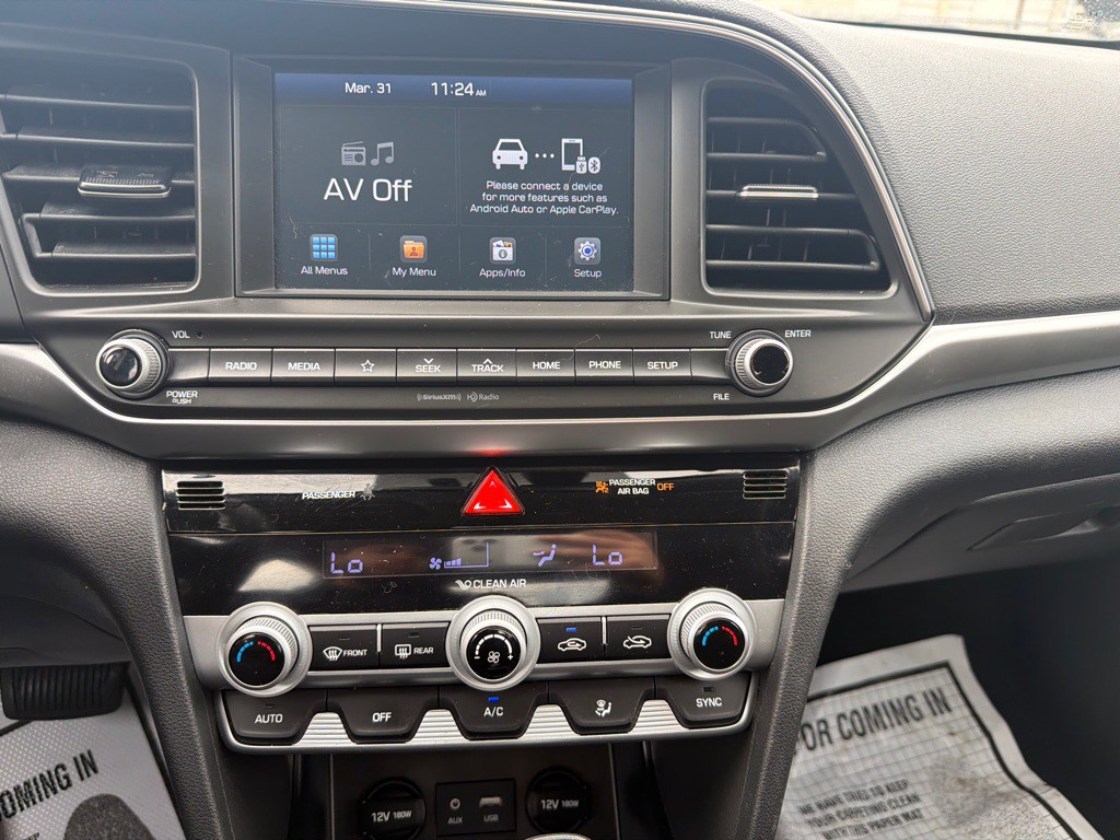2020 Hyundai Elantra Image 9