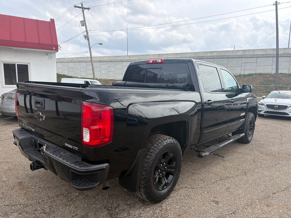 2017 Chevrolet Silverado 1500 Image 4