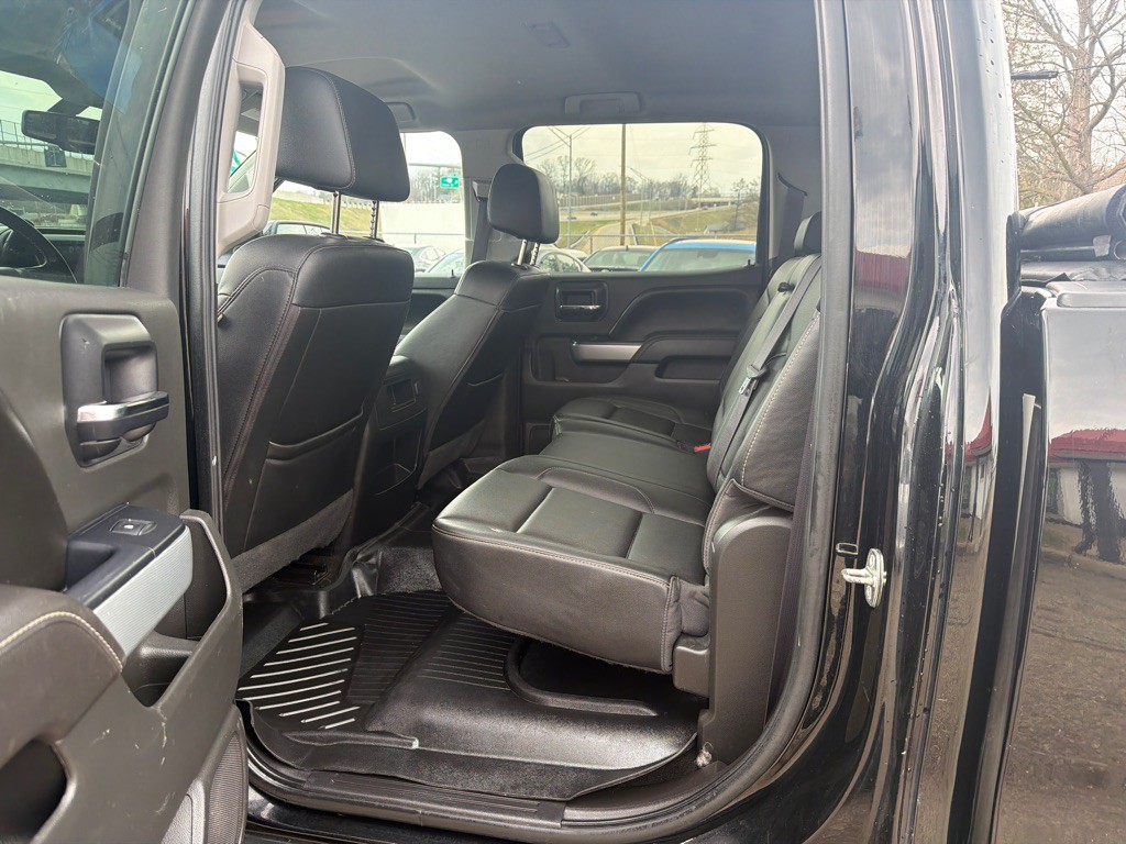 2017 Chevrolet Silverado 1500 Image 10