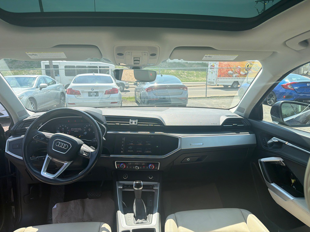2021 Audi Q3 Image 12