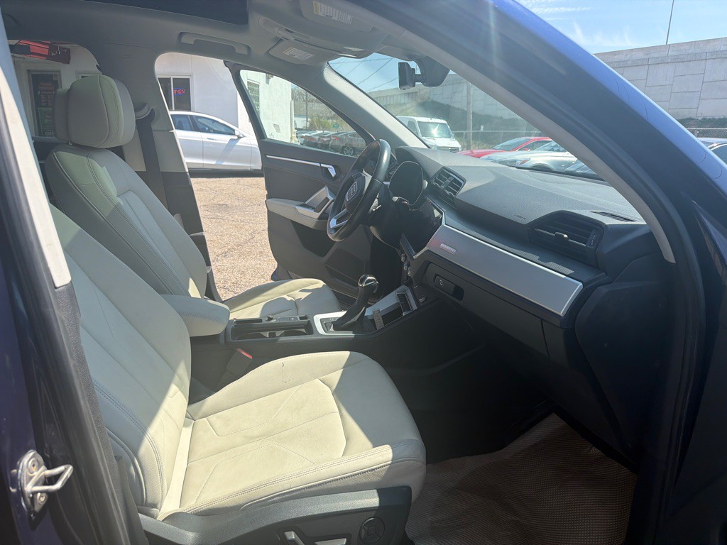 2021 Audi Q3 Image 14