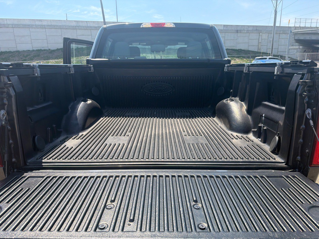 2016 Ford F-150 Image 10