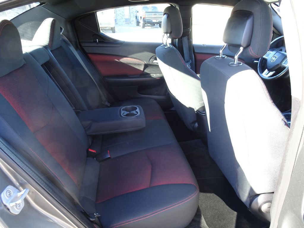 2011 Dodge Avenger Image 14