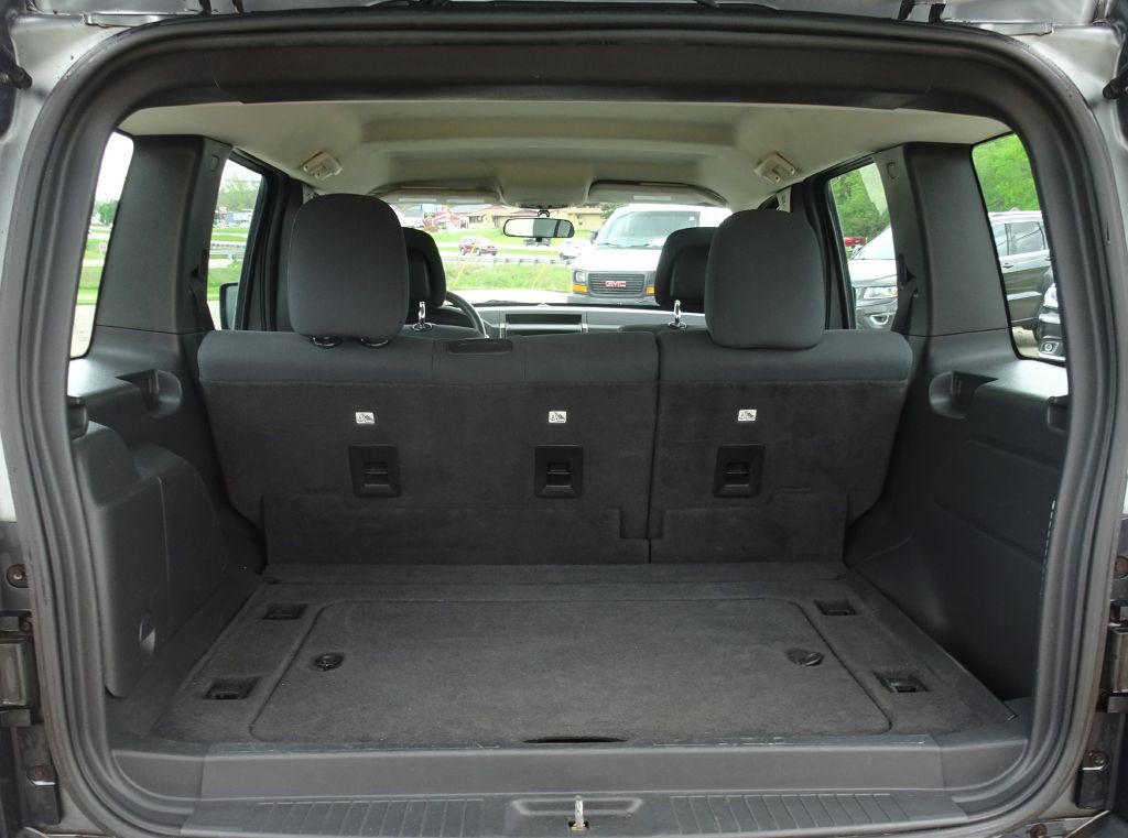2012 Jeep Liberty Image 7