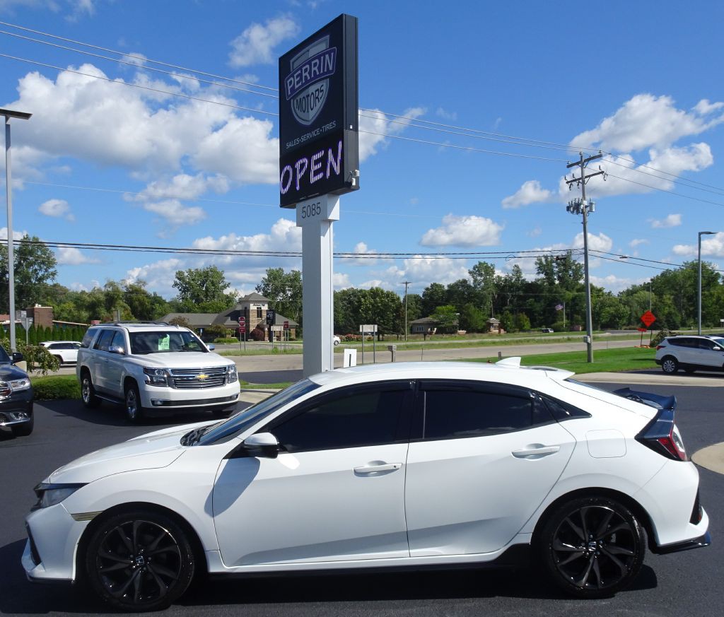 2018 Honda Civic Image 1