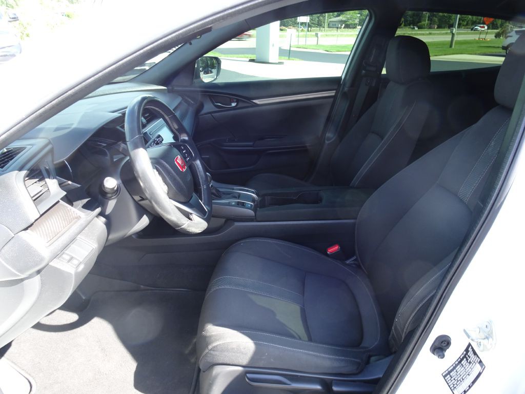 2018 Honda Civic Image 10