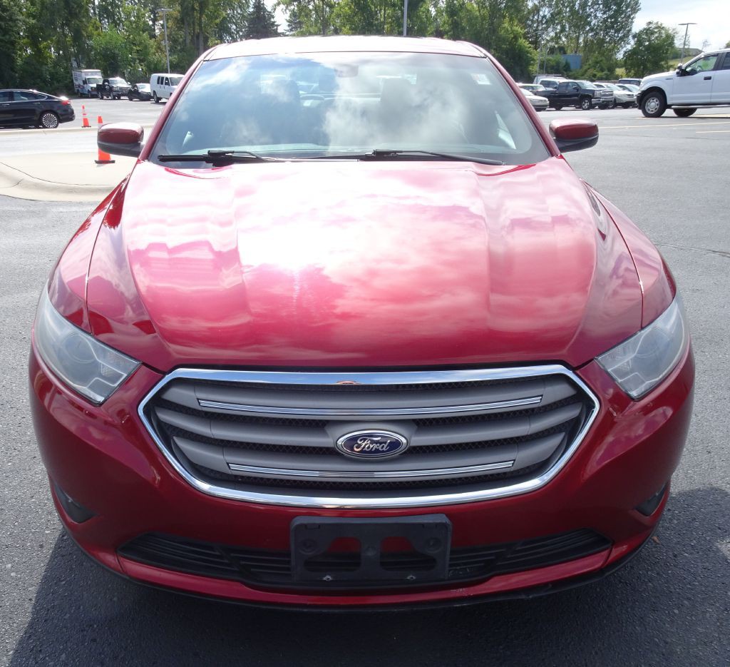 2014 Ford Taurus Image 3