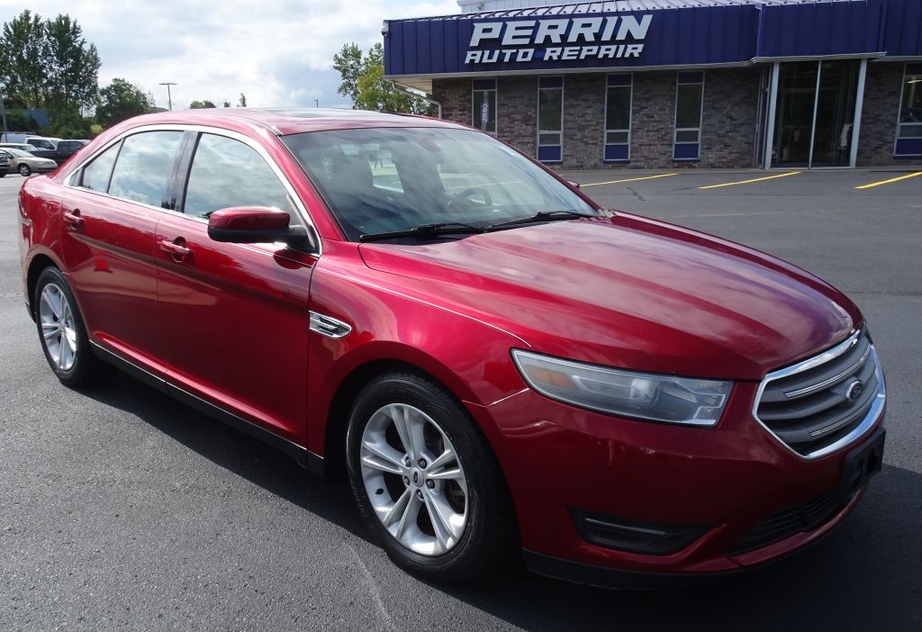 2014 Ford Taurus Image 4