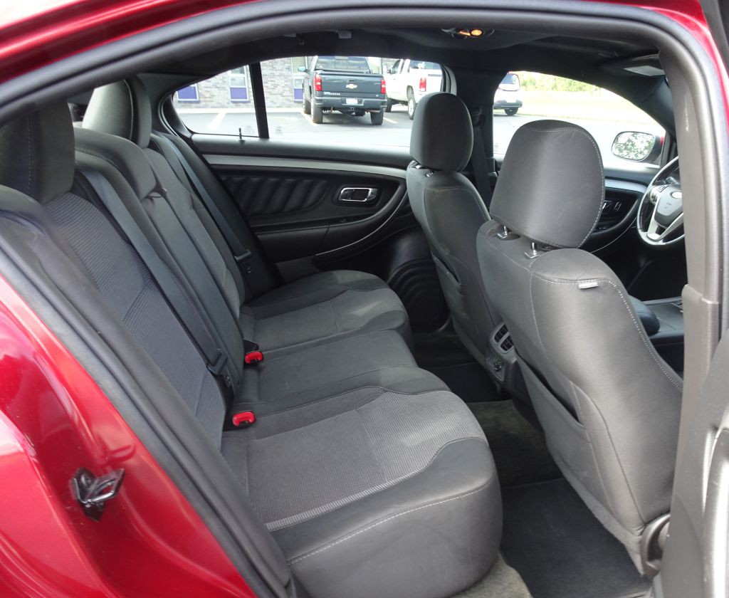 2014 Ford Taurus Image 14