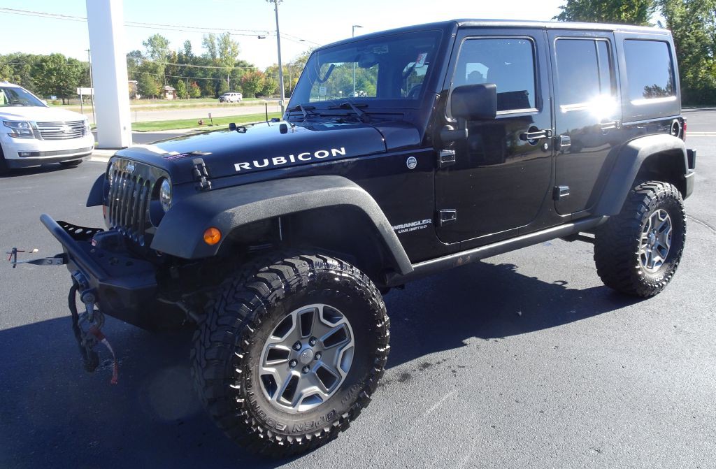 2013 Jeep Wrangler Unlimited Image 2