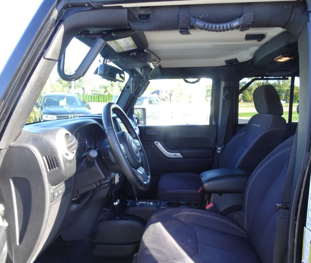 2013 Jeep Wrangler Unlimited Image 9