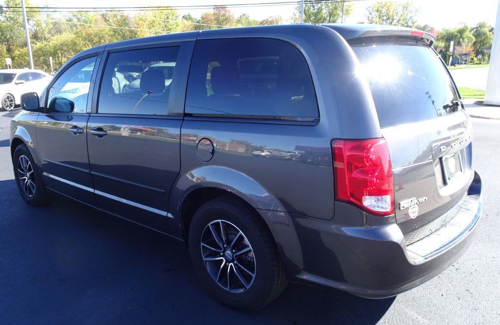 2015 Dodge Grand Caravan Image 9