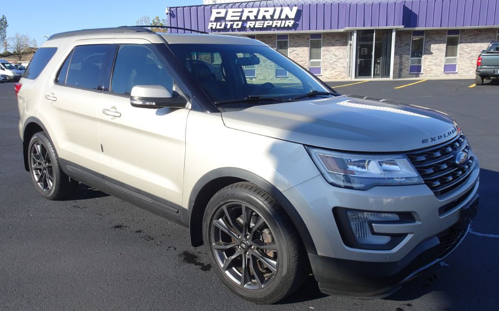 2017 Ford Explorer Image 4