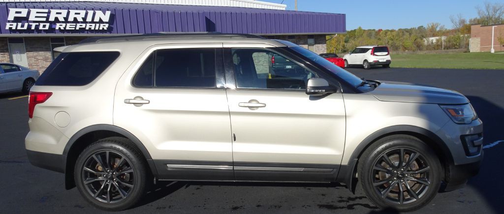 2017 Ford Explorer Image 5