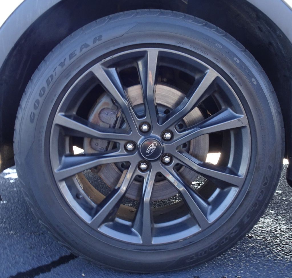 2017 Ford Explorer Image 19