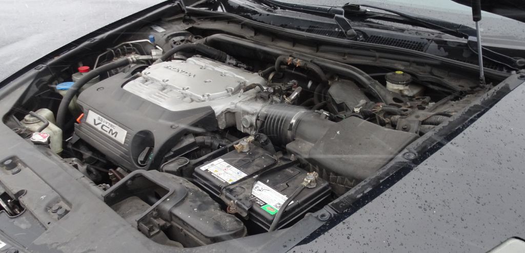 2010 Honda Accord Image 16