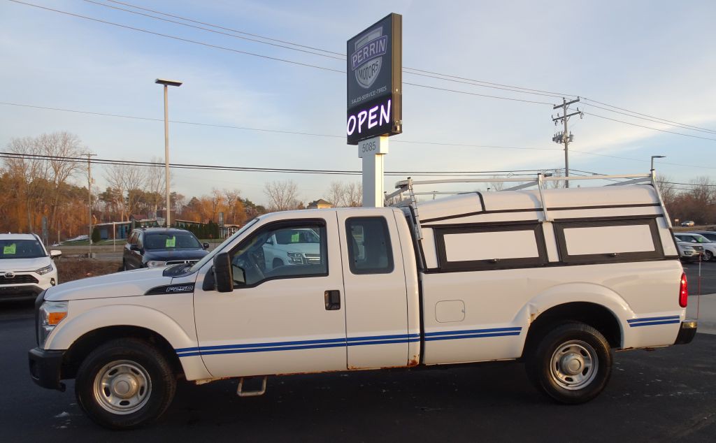 2015 Ford F-250 Image 1
