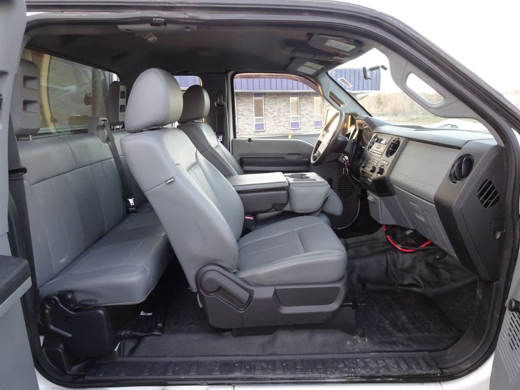 2015 Ford F-250 Image 11