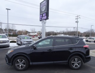 Image for 2017 Toyota Rav4 XLE ID: 7229279