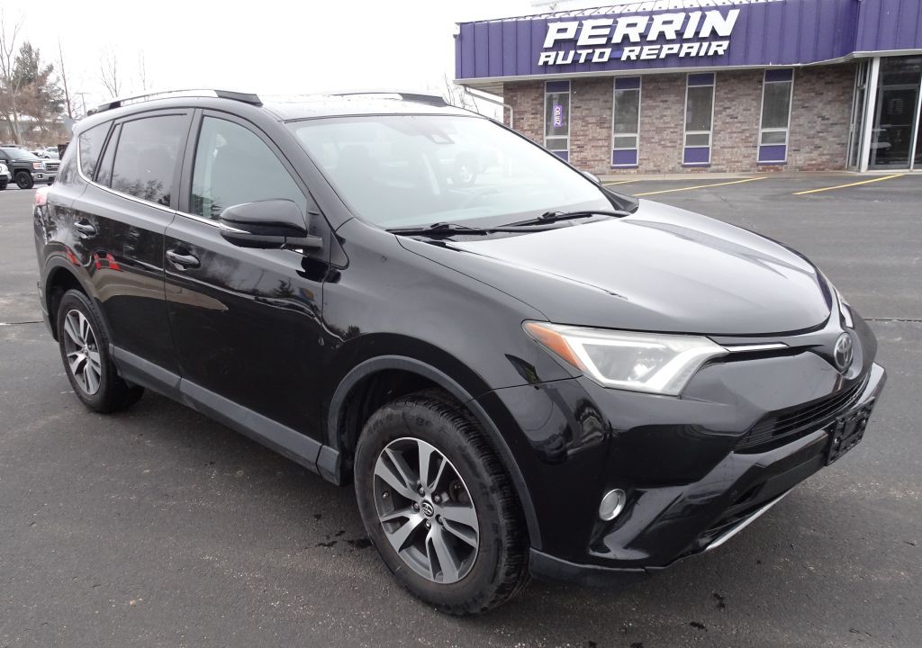 2017 Toyota Rav4 Image 4