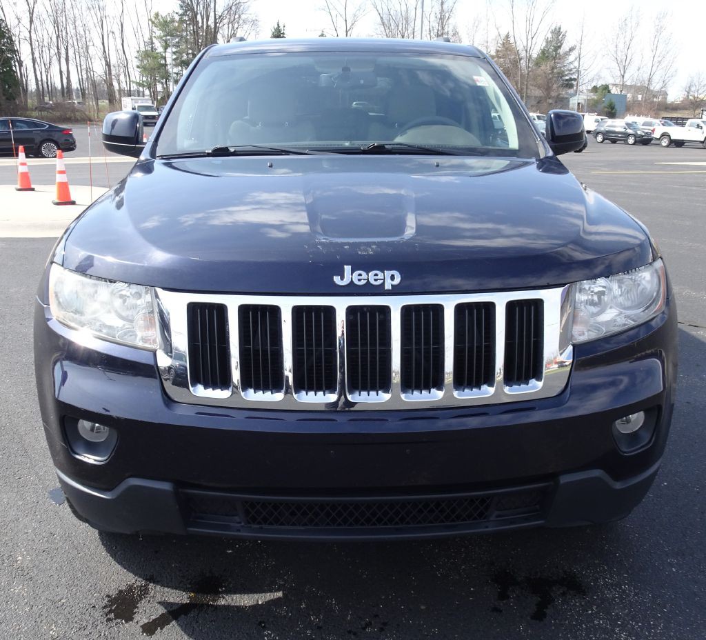 2011 Jeep Grand Cherokee Image 3