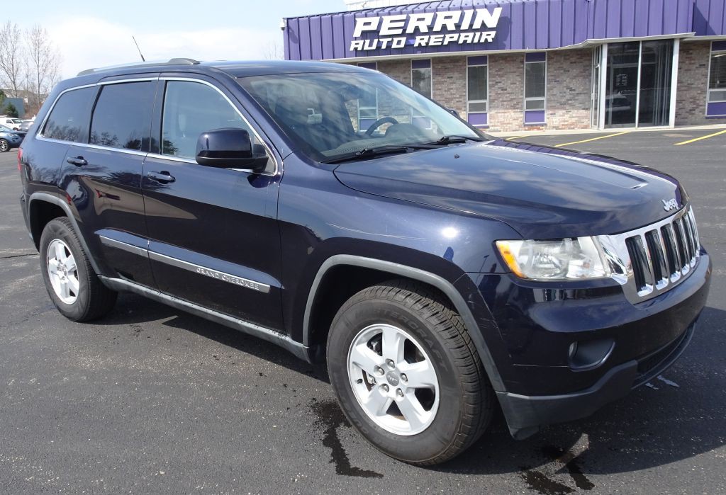2011 Jeep Grand Cherokee Image 4
